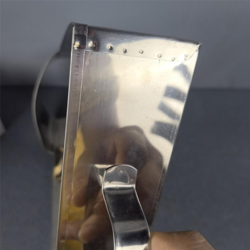 Commercial Steel Popcorns Scoops Bagger Tool For Serving Snacks Dessert Dry Good With Corrosions Resistance Features