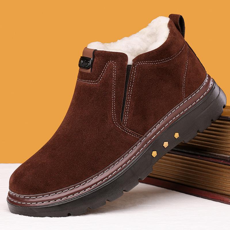 

Зимние мужские ботинки 2026 года, уличные нескользящие сноубутсы, плюшевые теплые хлопковые туфли, модные замшевые повседневные спортивные ботинки, Botas Para Hombre 39 коричневый