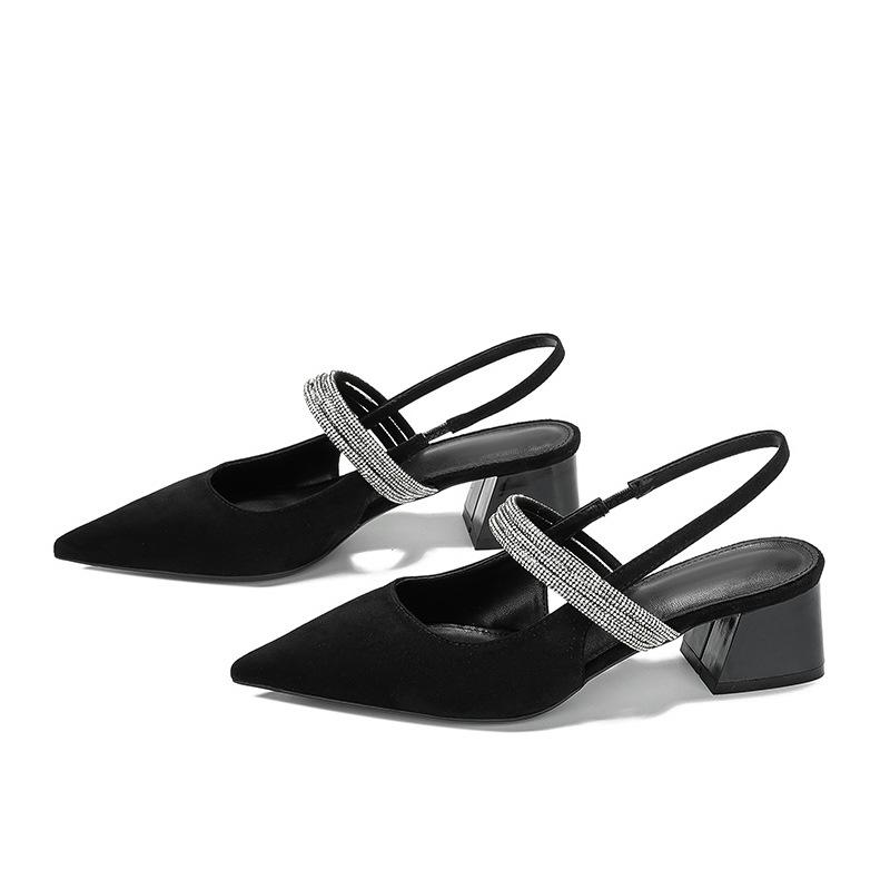 Women's Summer Sandals Pointed Head Sandals Summer 2025 New Daily Commuting Thick Heel Bag Head Women's Sandals