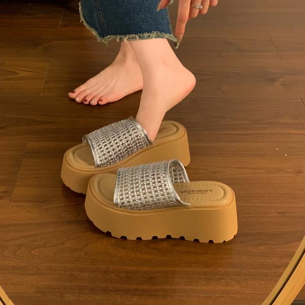 

Fashion Shoes House Slippers Platform Slipers Women Slides 2025 Rome Female Shoes Womens Slippers Outdoor Platform Slides 2025 35