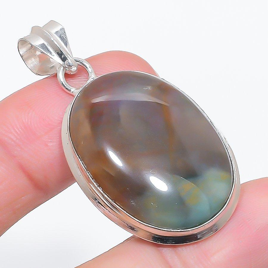 

Натуральный камень гелиотроп, серебро 925 пробы, ювелирная подвеска 1,85 t2b77