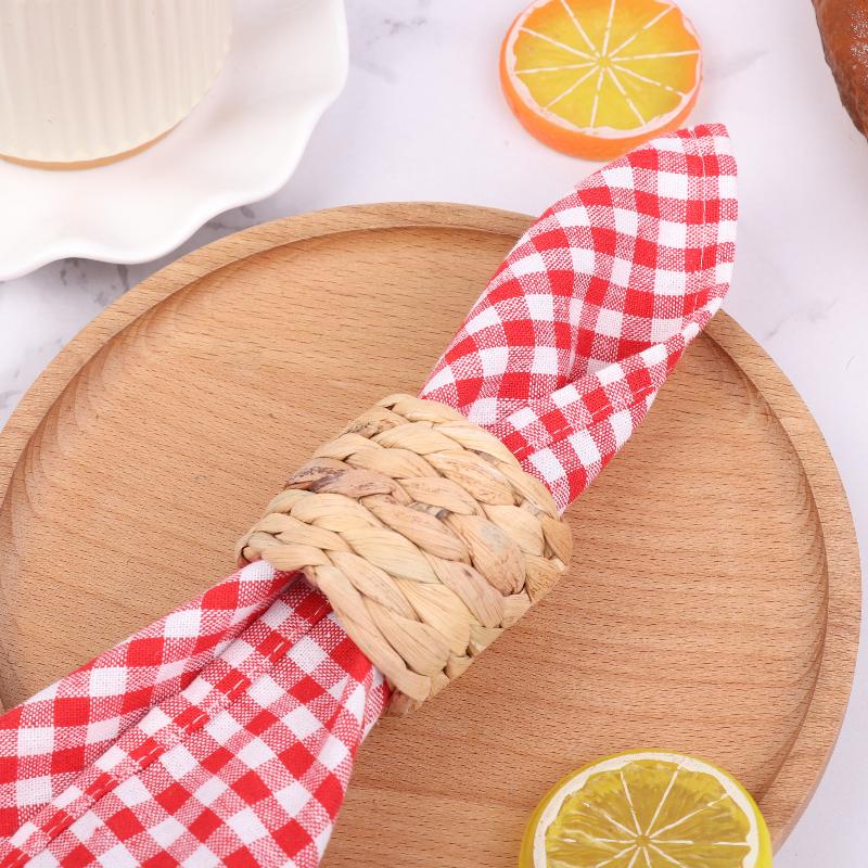6Pcs Rural Style Napkin Rings Natural Water Hyacinth Grass Hand-Woven Napkin Rings For Table Decor Napkin Holder Buckles