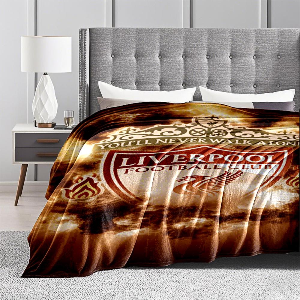 Liverpool Football Club Logo Blanket Design Blanket, Suitable for Use In the Bedroom, Living Room, On the Sofa