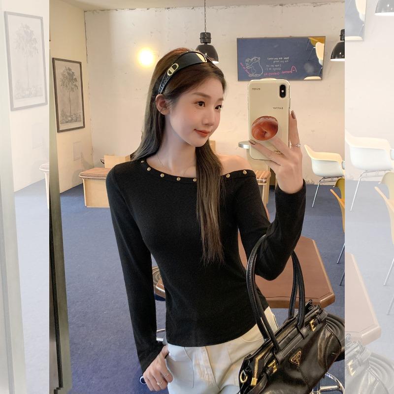 Autumn new style off-the-shoulder slim-fit black long-sleeved T-shirt women, fashion hot girls sexy all-match pullover top