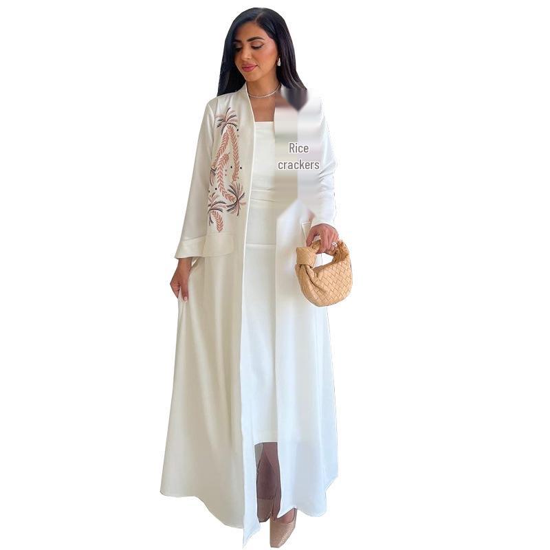 Elegant White Floral Embroidered Abaya Coat - Modern Middle Eastern Fashion