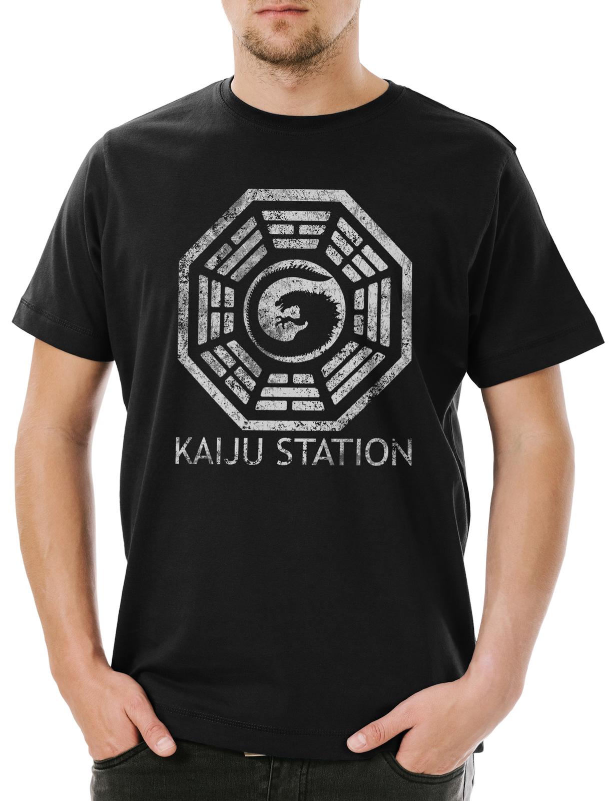 

Vintage Kaiju Station Men s T-Shirt Mens Womens Tees Top Pacific Mech Monster Rim Godzilla Monster XL