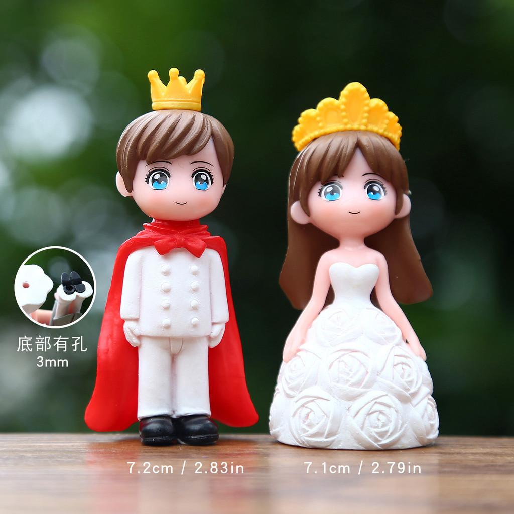 

Wedding Cake Topper Couple Statues With Pvc Material For Bridal Decor Style 7