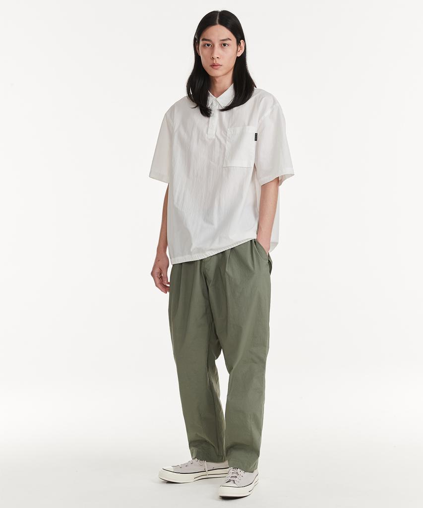 HELEMENT Henry One-Pleat Slacks (Khaki)