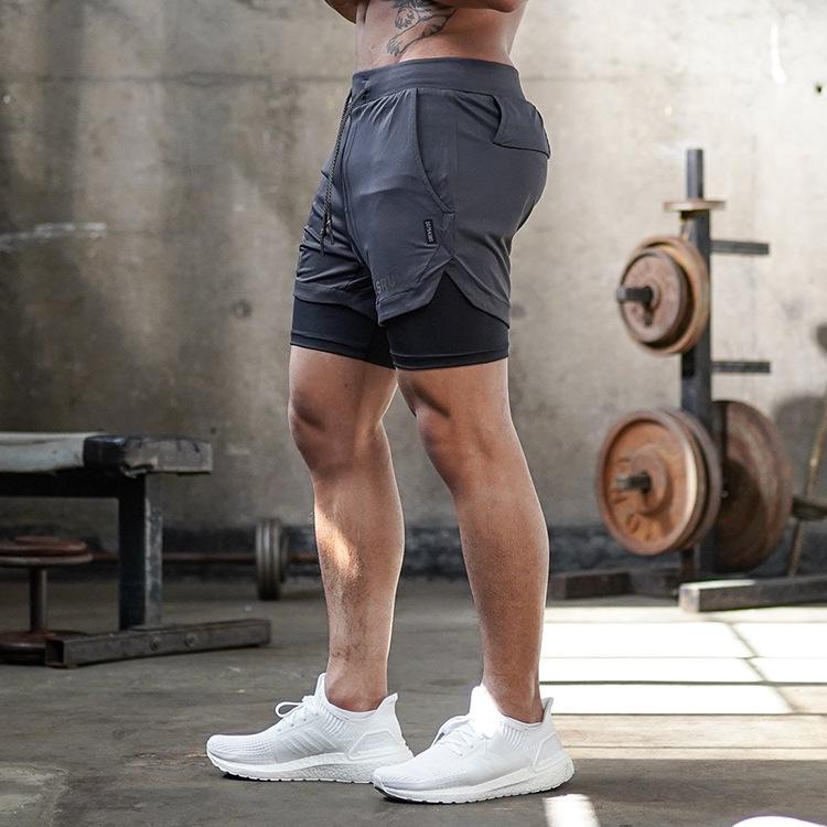 Shorts de Corrida ao Ar Livre Masculino Plus Size com Camada Dupla e Múltiplos Bolsos
