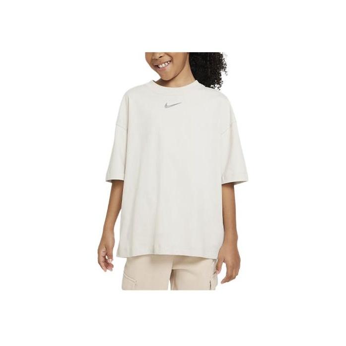 

Nike Sportswear Big Logo Print Round Neck Loose Fit Sports T-Shirt Kids Tops White FN9692-072 S