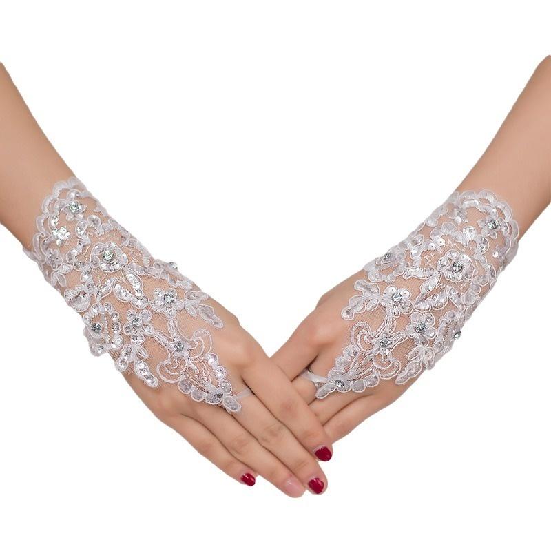 Elegant Beaded Lace Satin Short Bridal Gloves  Fingerless Wedding Gloves White Ivory Wedding Accessories Veu De Noiva