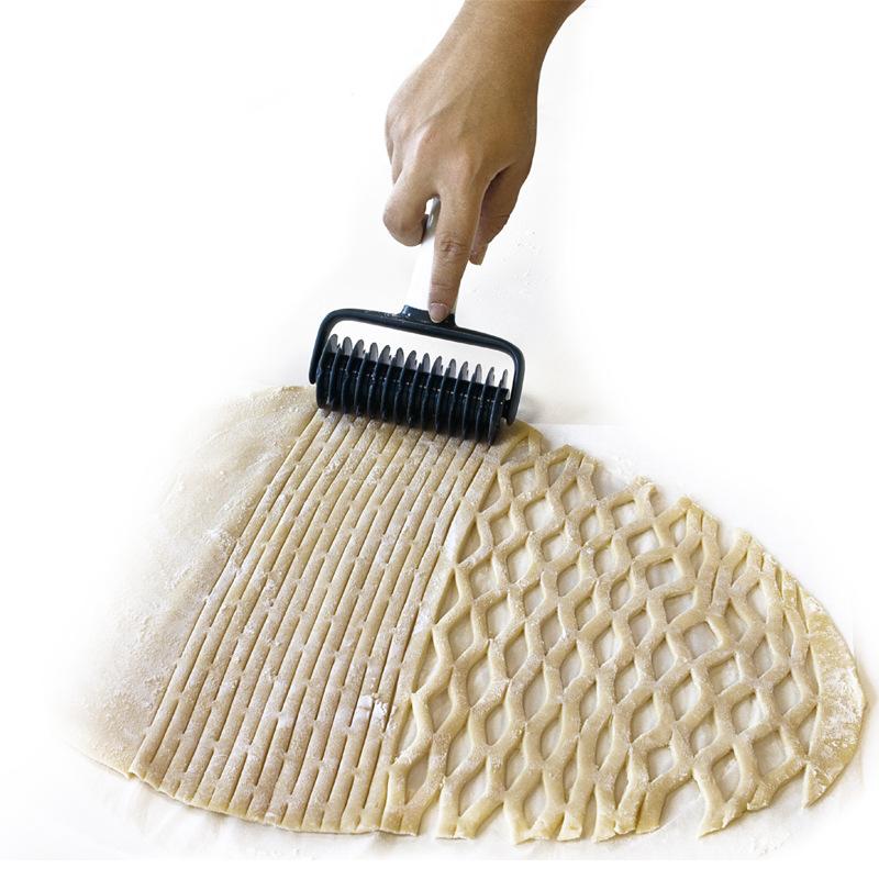 1Pcs Pizza Cutters Cake Hob Fondant Mold ABS/PP White Pie Tool DIY Mesh Modeling Dough Cutter Roller Knife Baking Tools