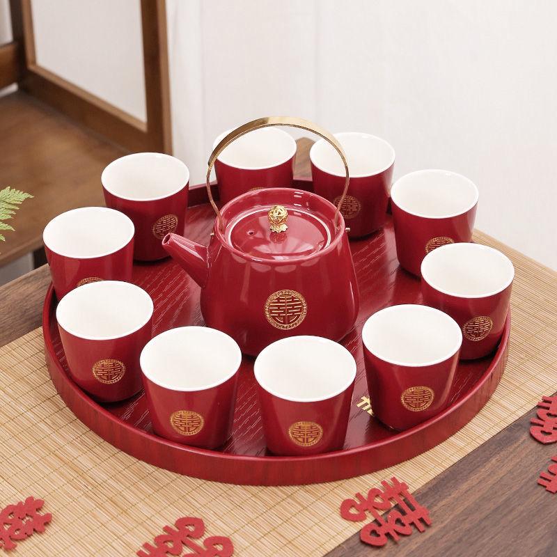 Wedding Tea Set: Elegant Teapot and Cups for Newlyweds' Traditional Ceremony