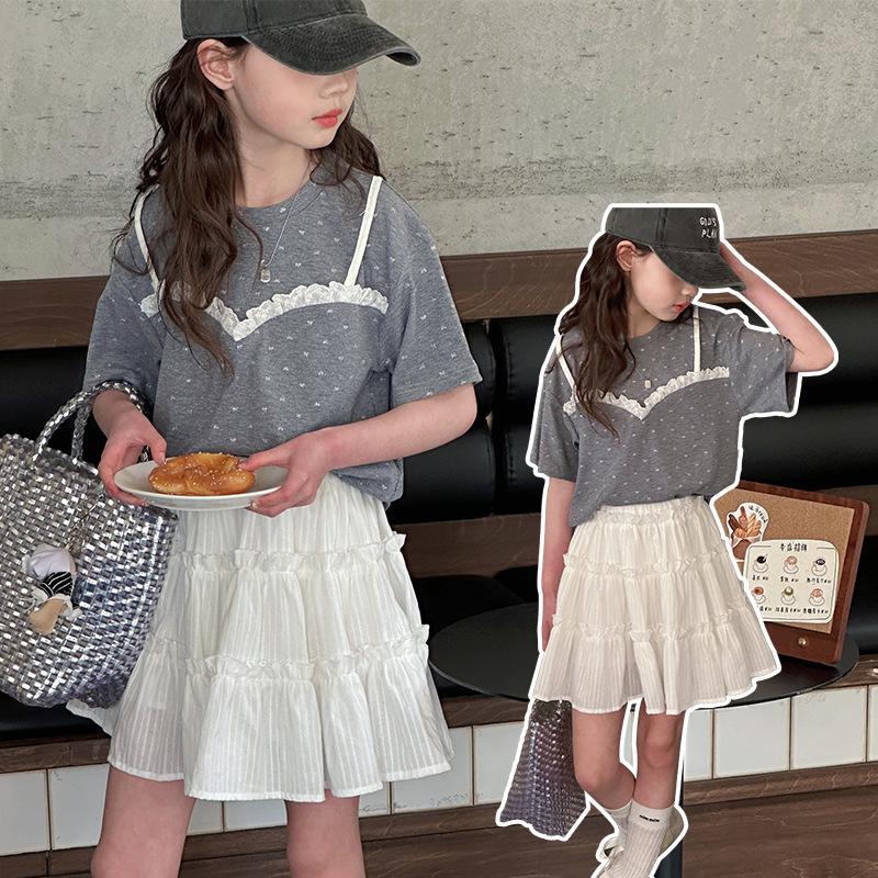 

2025 Girls Summer Trendy Two-Piece Set: Lace Skirt & Short Sleeve Top 130 cm