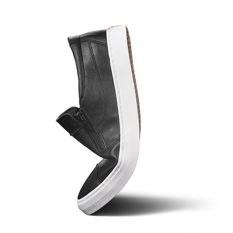 Nové ležérní kožené boty pánské pohodlné nazouváky Britský styl ležérní kožené boty pro muže móda Yuppie tenisky Mužské