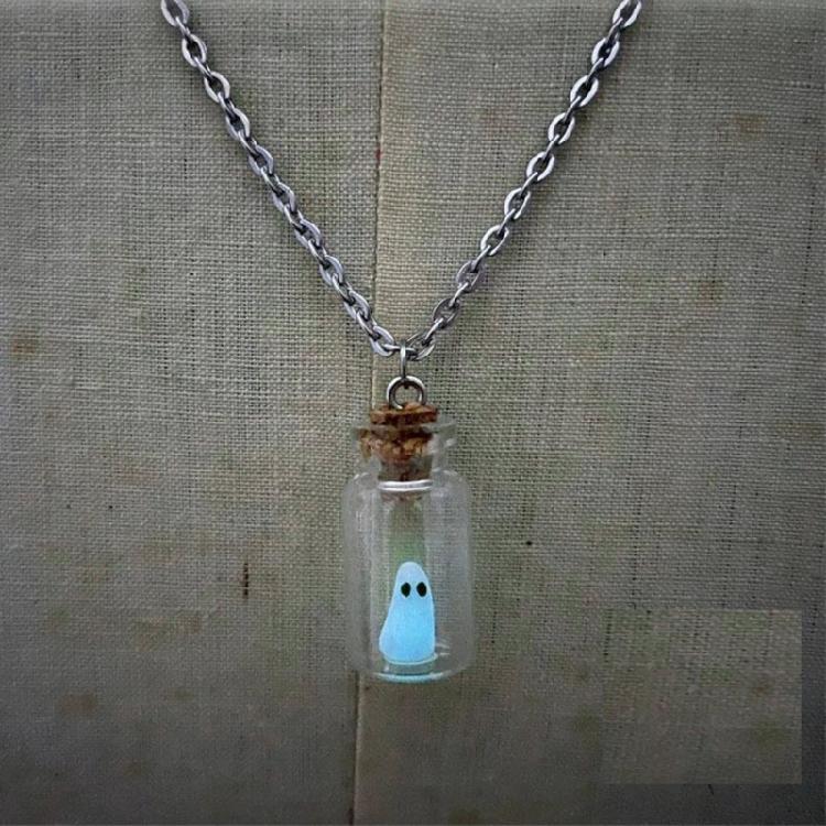 Glow in the Night Necklace Adjustable Length Clavicular Chain Clothes Decoration