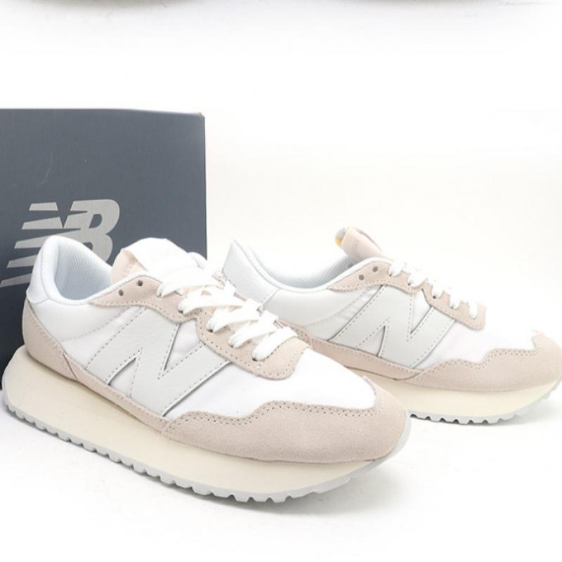 New Balance 237 Ivory