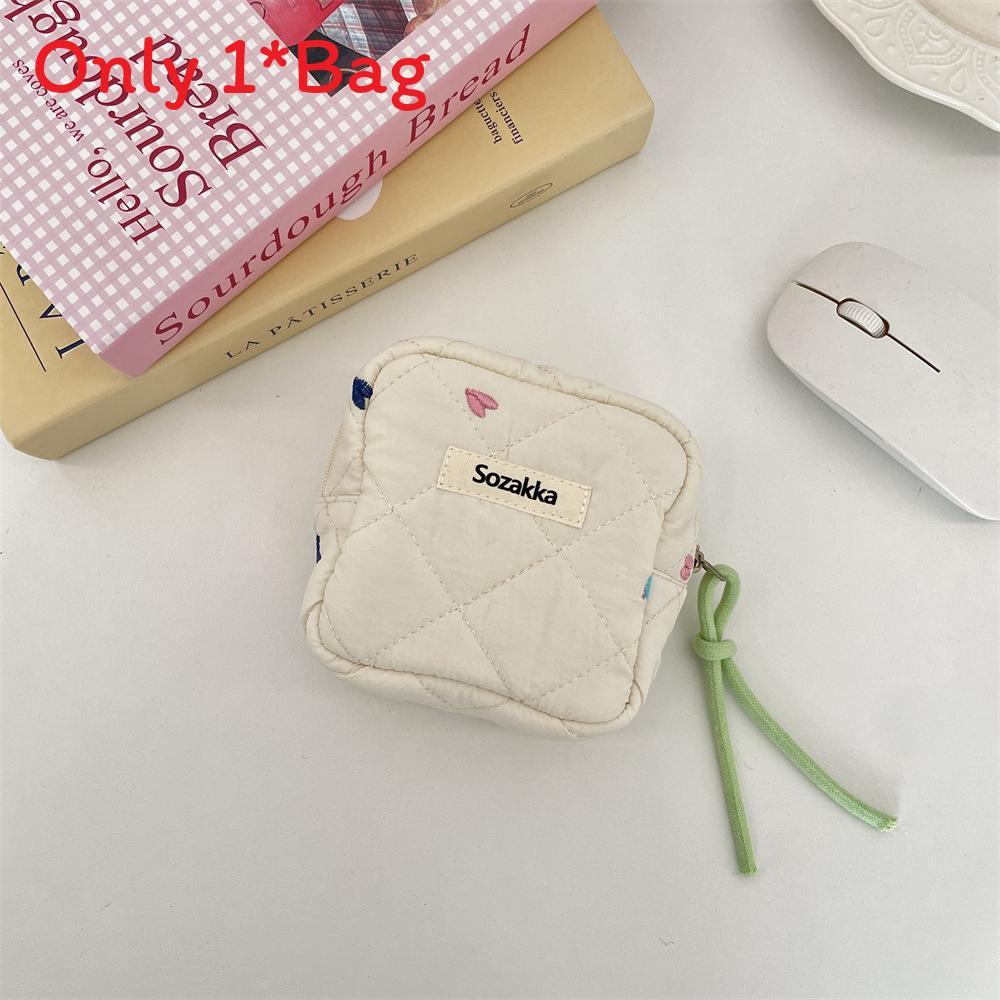 Portable Foldable Polyester Feminine Hygiene Bag With Soft Material For Travel And Outdoor Use