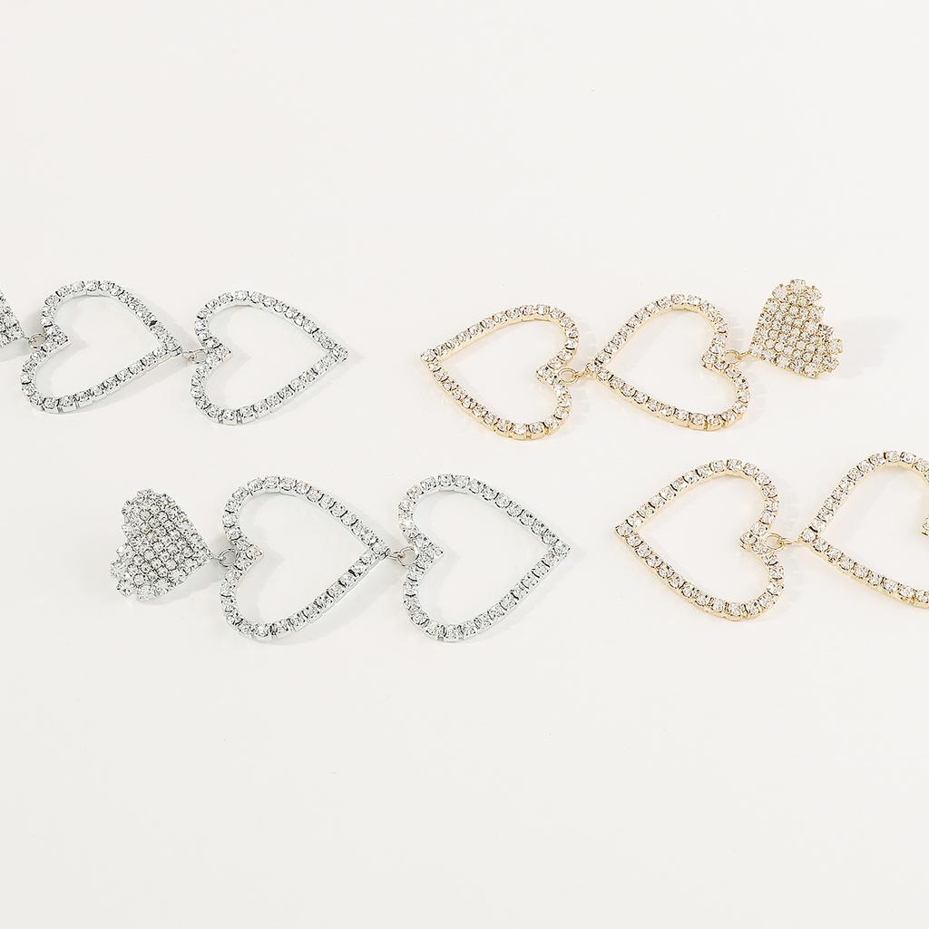 Exquisite and Fashionable Heart-shaped Earrings with Luxurious Zirconia, Perfect for Any Occasion