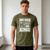 One Boss No Kings Guitar Graphic T Shirt Vintage Rock Music Print Unisex Soft Cotton Crew Neck Short Sleeve Trendy Casual