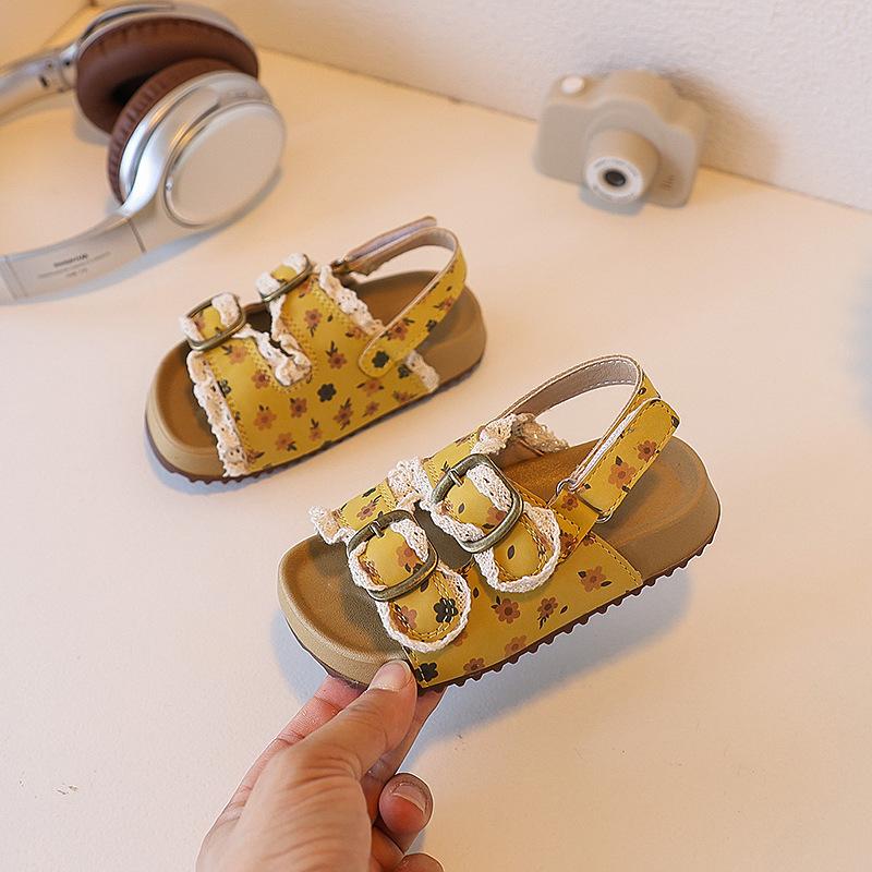 

Summmer Girls Shoes Comfortable Soft Sole Sandals Fashionable Open Toe Polka Dot Sandals Boys Girls Beach Shoes 24