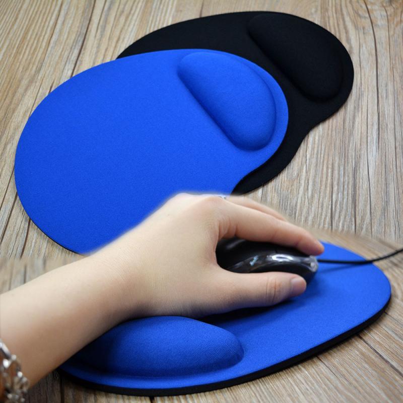 Mouse pad: Mousepad confortabil și durabil pentru laptop - suport pentru încheietura mâinii pentru confort maxim! Potrivit pentru femei și bărbați