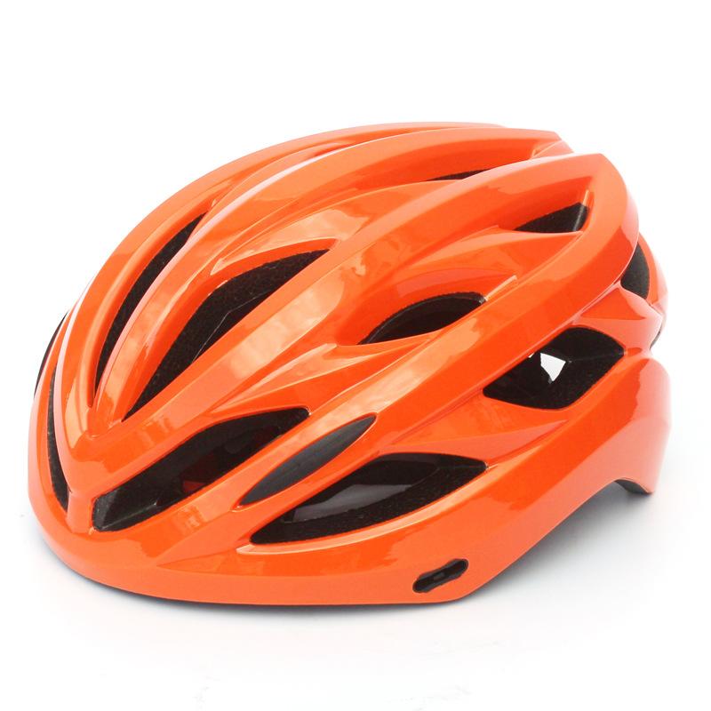 Integrated Bicycle Riding Skateboard Outdoor Sports Helmet Men and Women Adult Cycling Equipment Safety Helmets