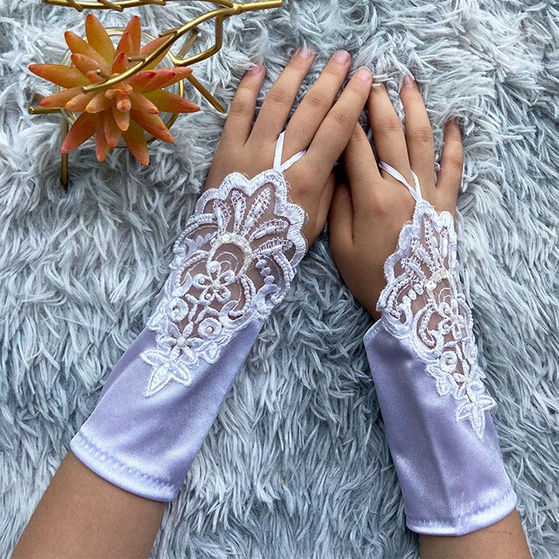 

Атласные перчатки для этикета, Короткое свадебное платье фото Свадебные перчатки, Атласные перчатки с цветами one size fits all белый