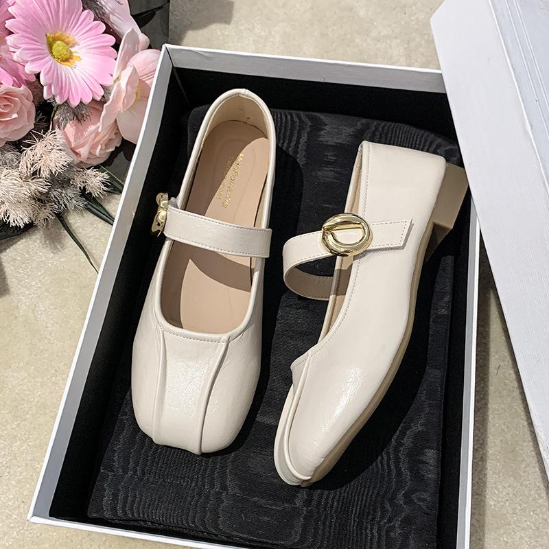 2025 New One-word French Retro Versatile Soft Sole Square Head Commuter Shoes Mary Jane Shoes Light Mouth Small Leather Shoes