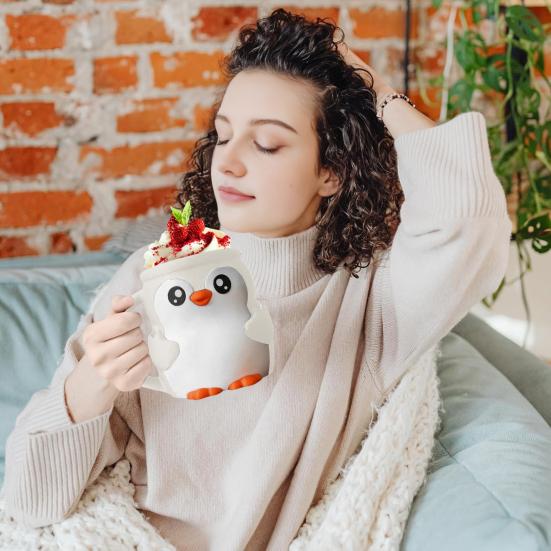 Ice Cream Cup Holder Penguin Shape Soda Beer Bottle 16 Oz Capacity Dessert Party Accessory Kitchenware