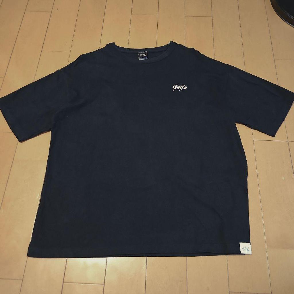 [USED] Stray Kids Reno Official Patch T-Shirt