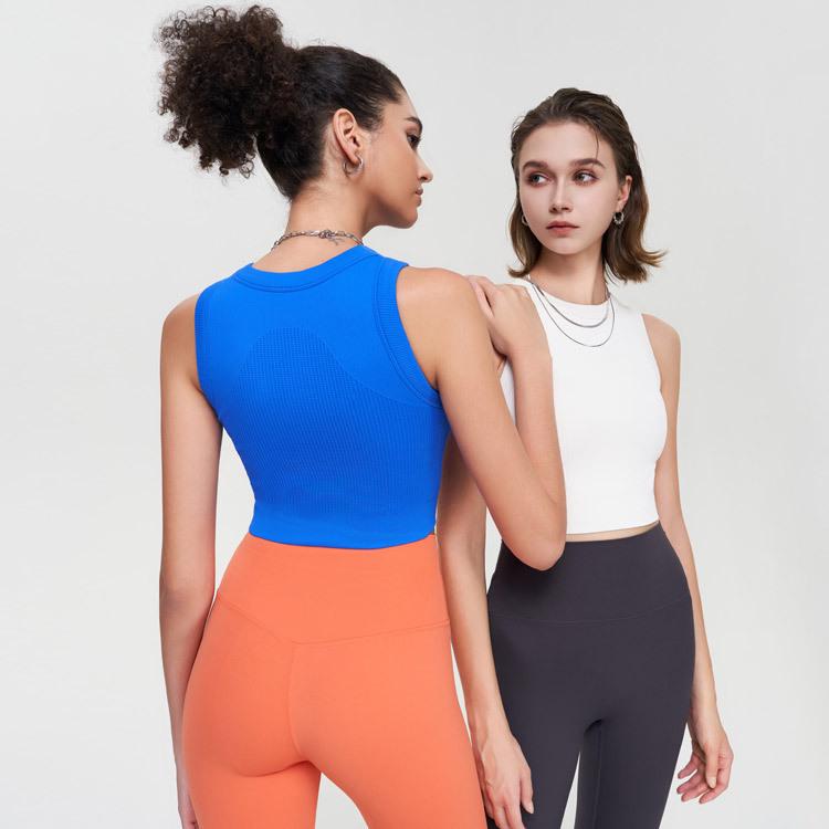 Sömlös Stötdämpande Tränings- och Yogatopp med Integrerad Kupa - 2025 Kollektion