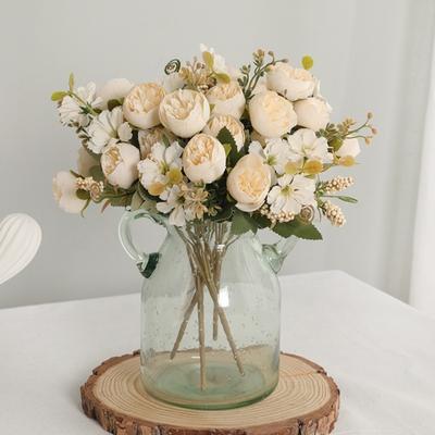 Decorazioni per la casa – Ghirlande e fiori artificiali