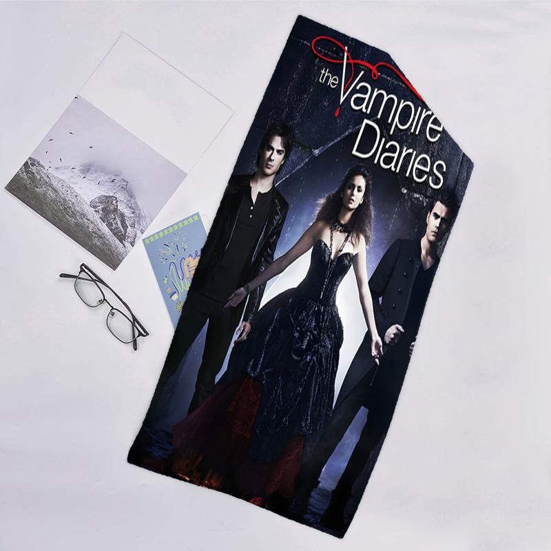 1pc The Vampire Diaries3 Beach Towel, Beach and Seaside Swimming Pool Equipment, Fashion Pattern, Rectangular, Travel Essentials