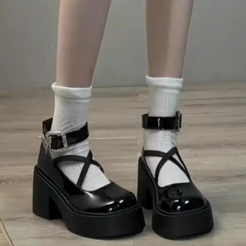 

Женская обувь, новые модные туфли на высоком каблуке с круглым носком, осенние туфли Мэри Джейн на пуговицах, однотонное платье, толстая подошва, толстый каблук 39