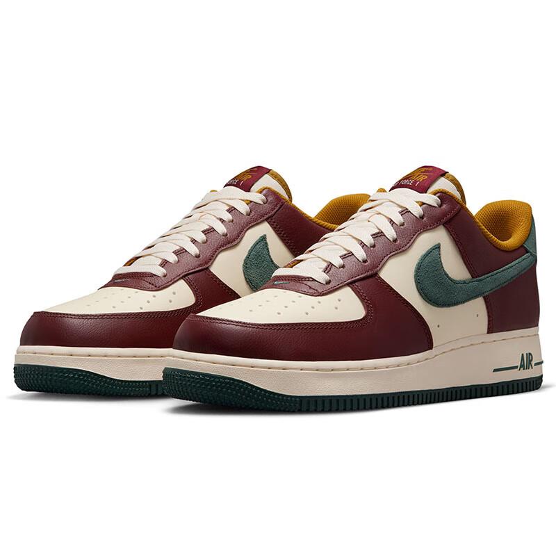 Nike Men's Air Force 1 Low-Top Sneakers