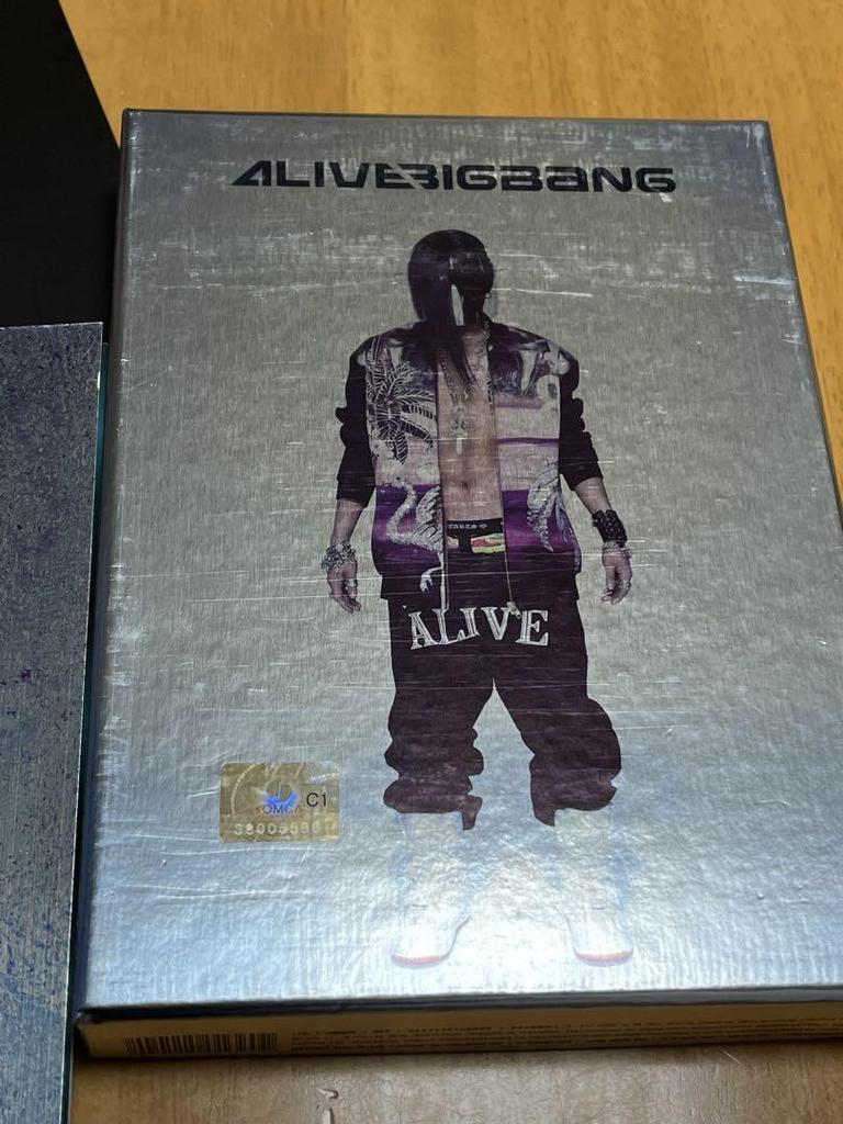 [USED] Korean version of BIGBANG G-DRAGON 5th ALIVE Jiyeon out of print CD