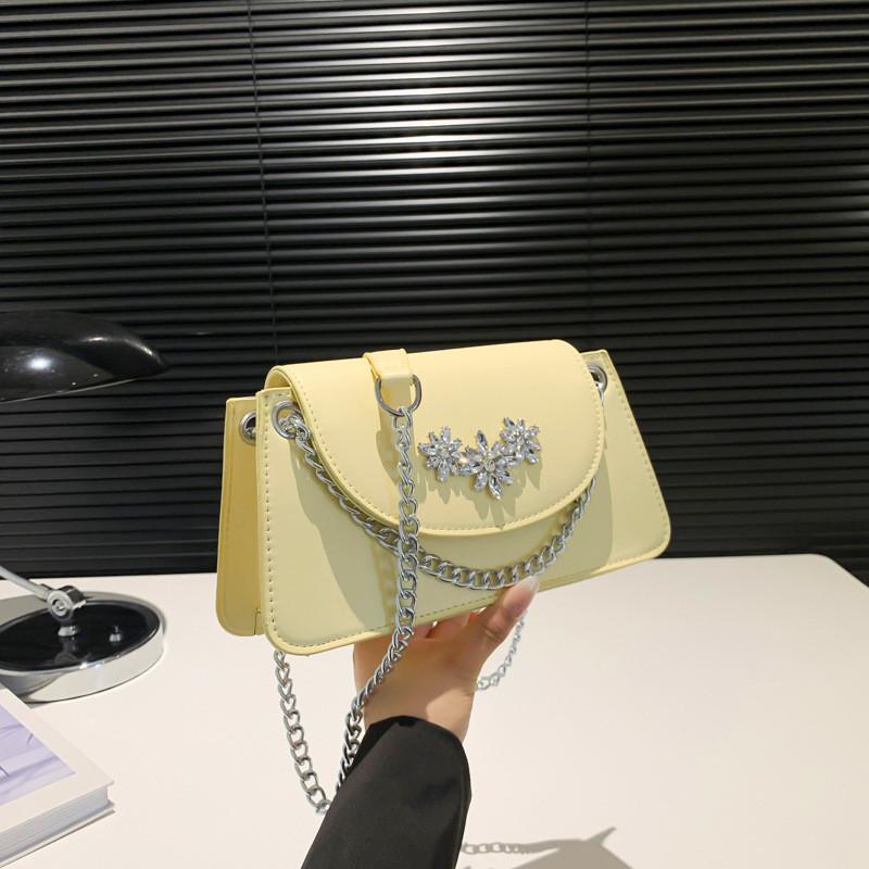 

Fashionable Summer Pu Crossbody Bag For Women In Black Brown Khaki White Yellow жовтий