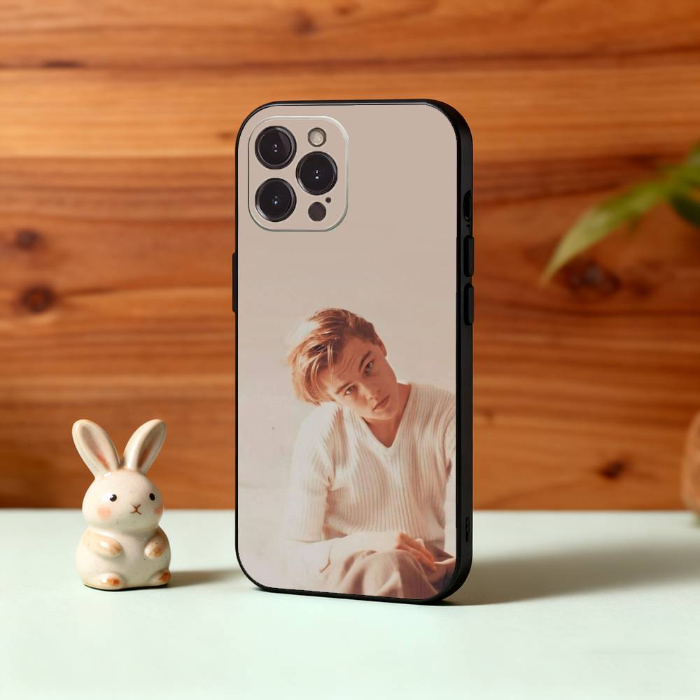 L-Leonardo D-DiCaprio 90s Retro Style Phone Case For iPhone17,16,15,14,13,12,Plus,Pro Max, 5G Others Soft Black Cover