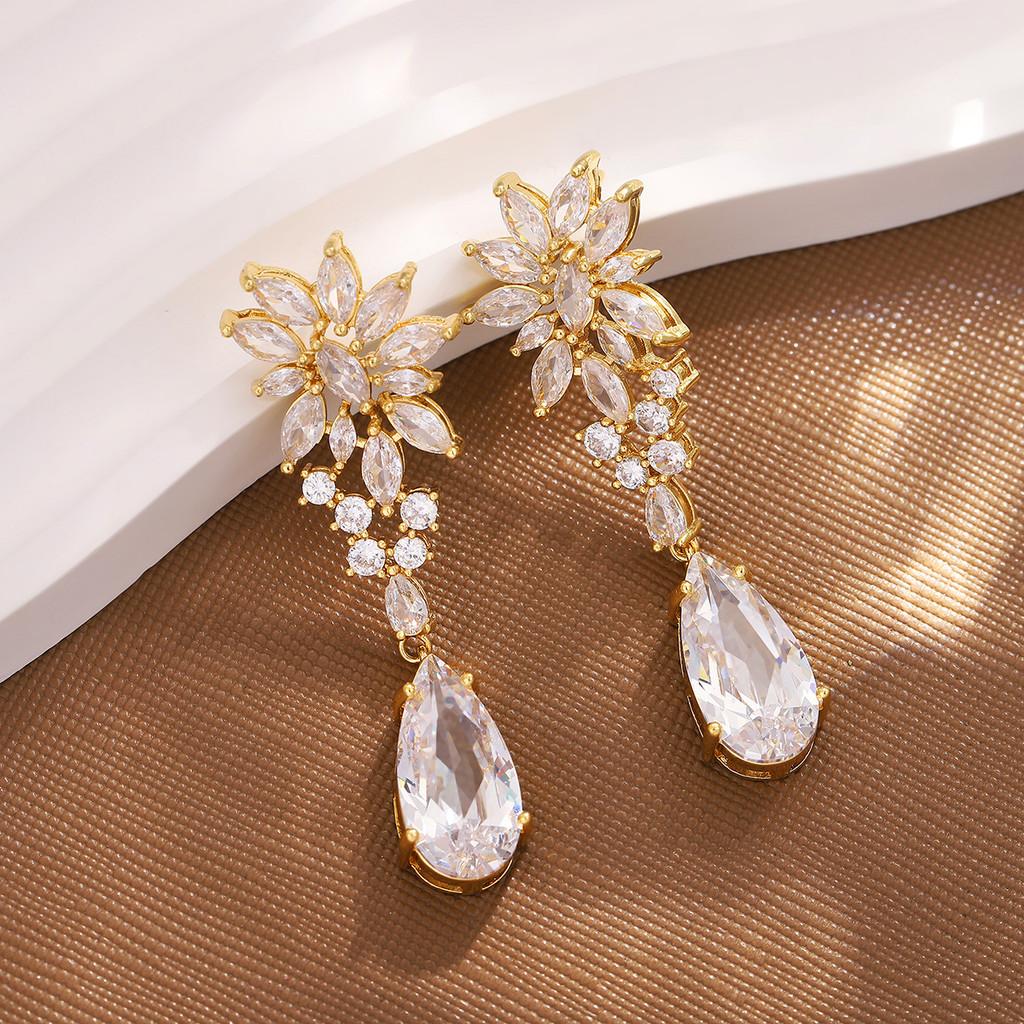 Water Drop Zircon Flower Leaf Earrings For Weddings And Party Jewelry Women
