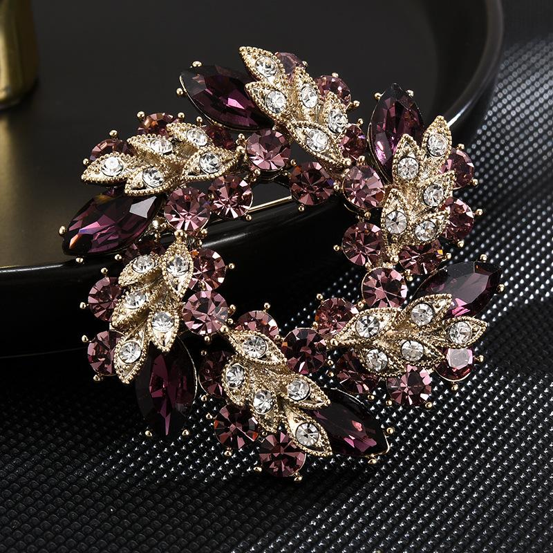 Brooch High-End Female Luxury Temperament Imported From Austria Crystal Corsage Suit Accessories Atmospheric Versatile Pin