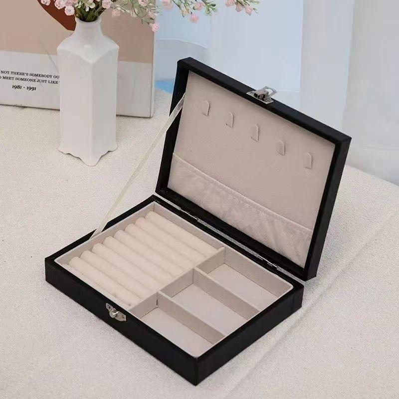 

Портативная высококачественная шкатулка для хранения ювелирных изделий, пылезащитная, для колец, сережек, ожерелий, аксессуаров, шкатулка для украшений, роскошный органайзер из ПУ-кожи чёрный