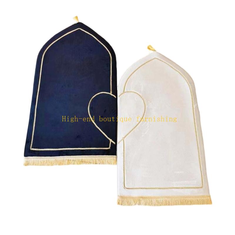 2Pcs Couple Prayer Rug Set Thick Flannel Muslims Prayer Mat with Half Heart Design Worship Carpet for Ramadans or Wedding