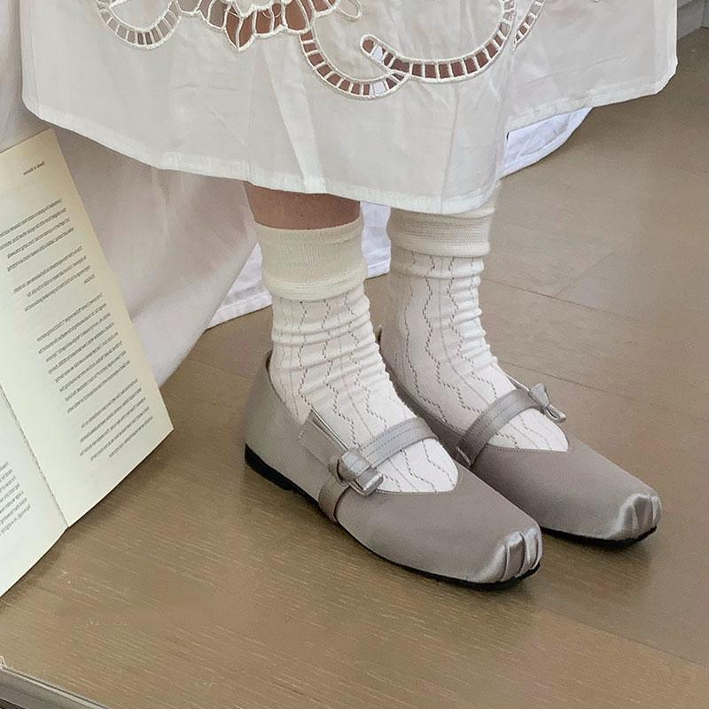 Fashion Fashion Silk Women Mary Janes Flats Shoes Soft Female Shallow Footwear Butterfly-Knot Ladies Flats Slip On Shoes new