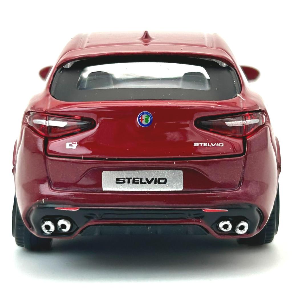 Bburago Scale Alfa Romeo SUV Stelvio Q4 Quadrofoglio V6 BI TURBO 510hp 2017 1/43 (Red) [Used]