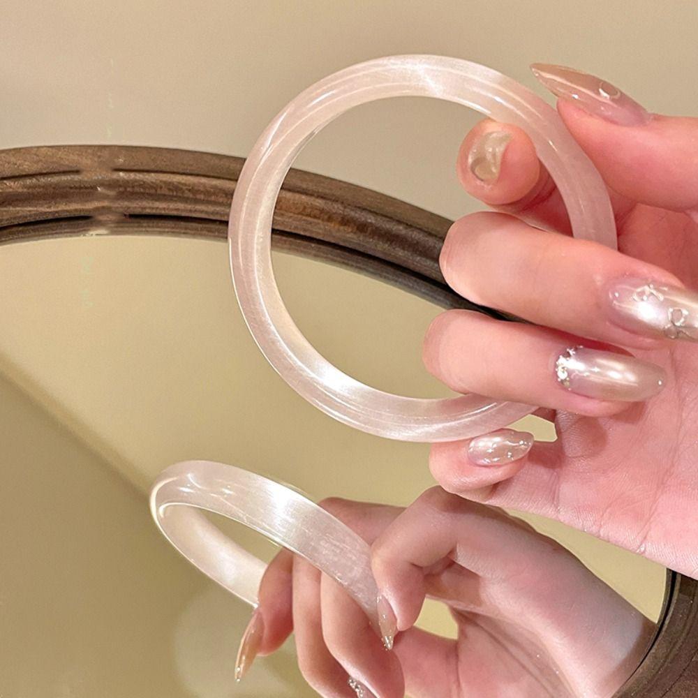 White Moonlight Circular Bracelet Round Opal Bracelet Unique Chinese Style Bangle  Spring Summer
