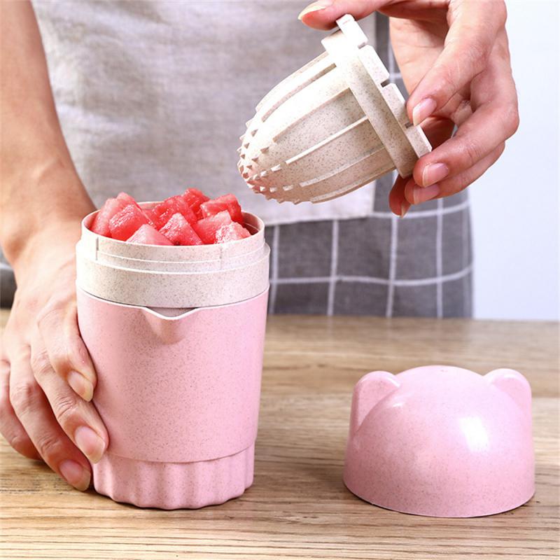 Juice Cup Portable Anti-skid Manual 8 Blade Kitchen Accessories Water Cup Multifunctional With Straw Plastic Fresh Juice