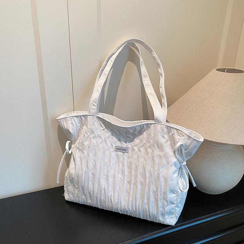 

Новая женская сумка-тоут большой вместимости, простая повседневная сумка для работы, высококачественная плиссированная сумка на плечо с кулиской. белый