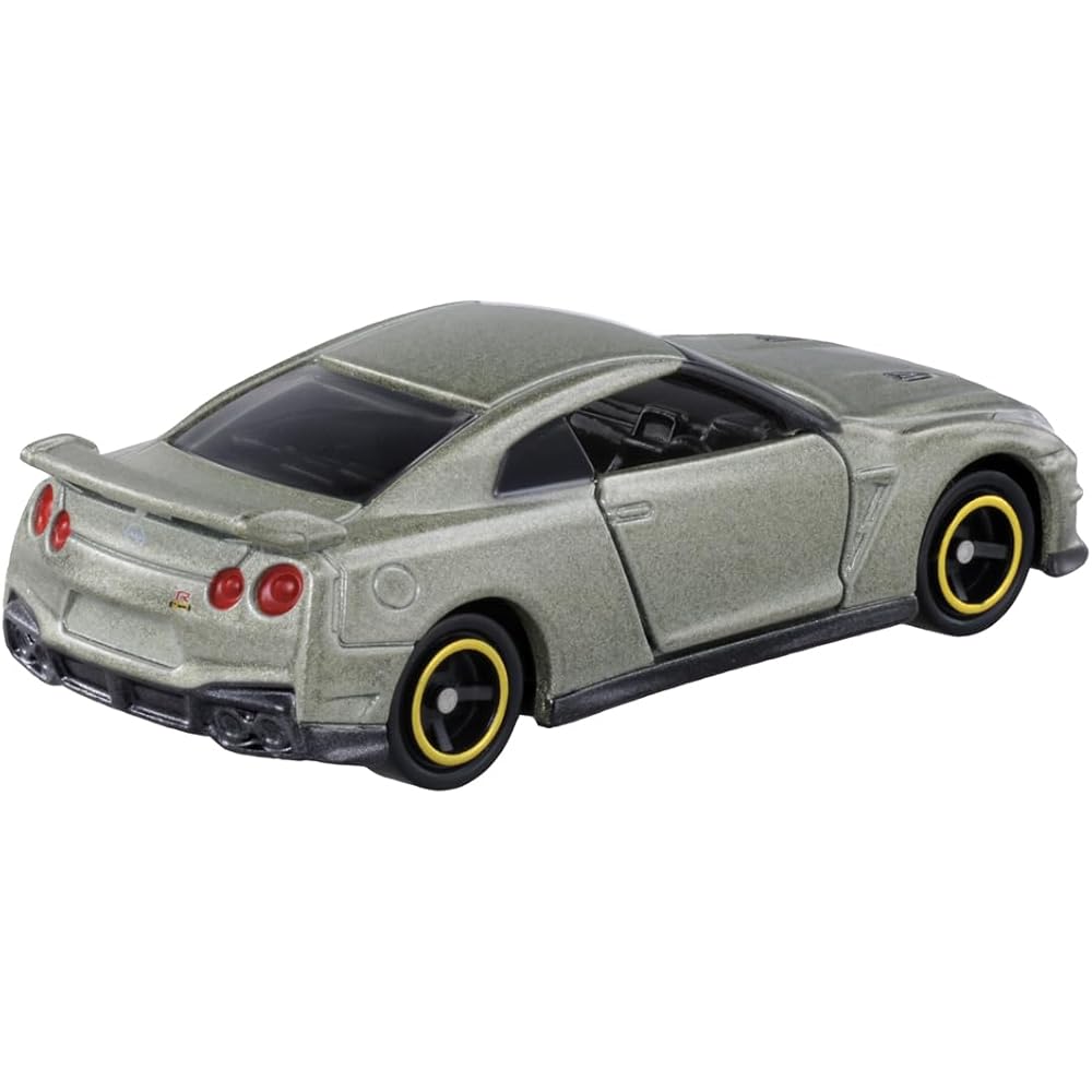 Takara Tomy Tomica No.23 Nissan GT-R Miniature Car Toy for Ages 3 and Up