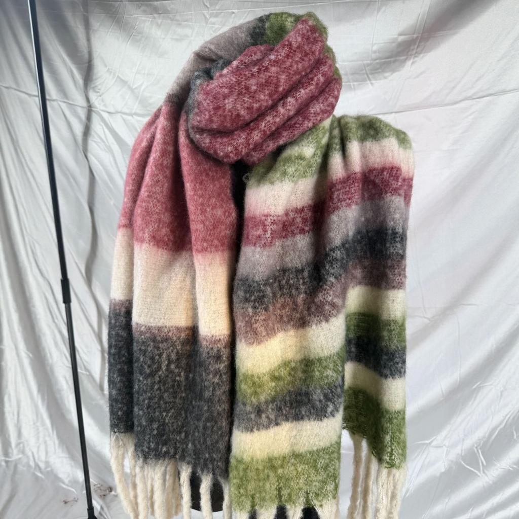 Shawl scarf niche design high sense contrasting color scarf scarf fringed shawl
